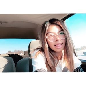 Meet your Posher, Alexa